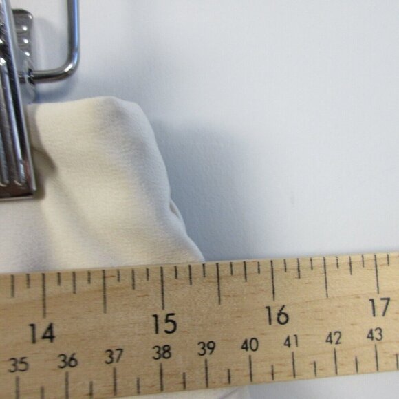 Club Monaco Mini Skirt Women 8 Cream 100% Silk Beaded Pockets Pleated Preppy 224 - Picture 6 of 8